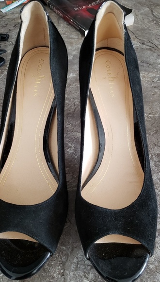 Cole Haan heels - Picture 1 of 3